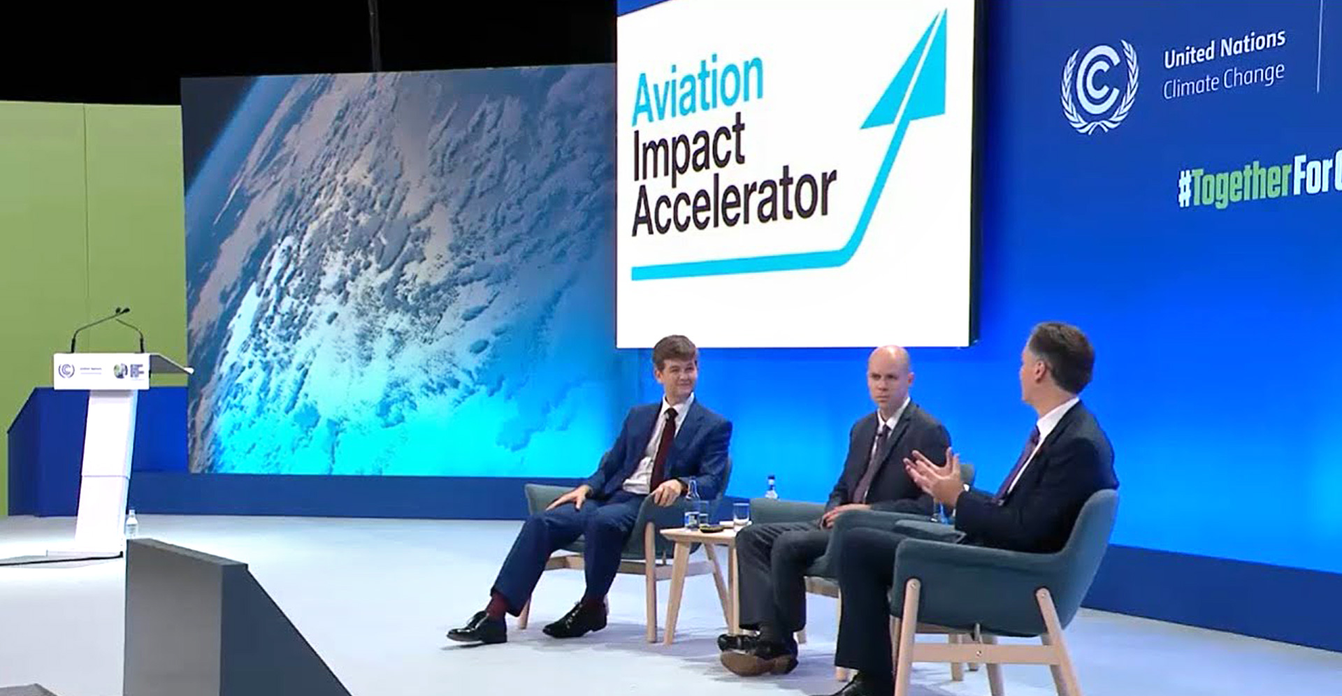 Prof Rob Miller (Whittle Lab Director), Eliot Whittington (Policy Director, CISL) and John Holland-Kaye (CEO, Heathrow) at the launch of the AIA at COP26, Glasgow, November 2021  
